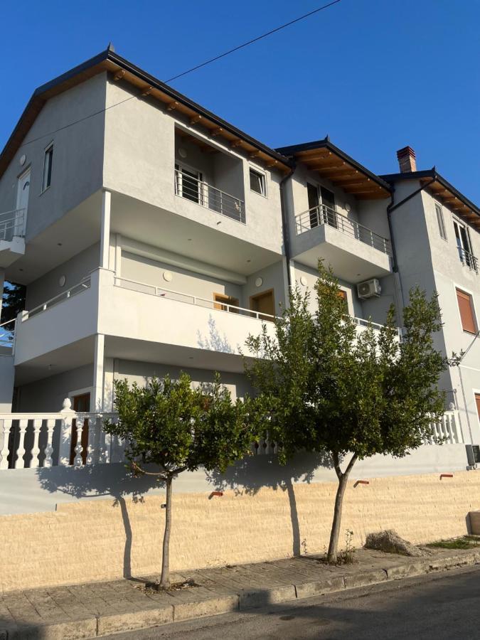 Villa Yseni أوريكوم المظهر الخارجي الصورة